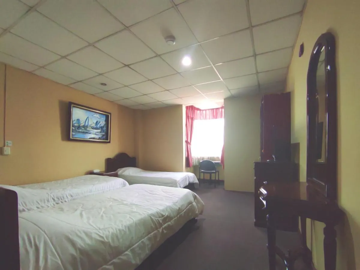 ***  Hotel Emperador Κουένκα Ισημερινός